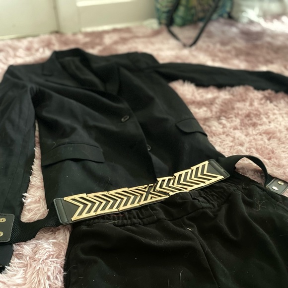 Black Suit - Picture 1 of 5